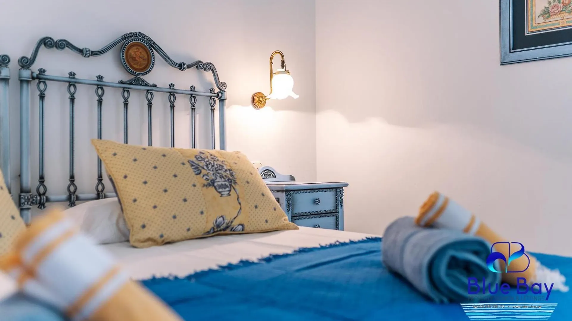 Azzurro Marina Apartment La Herradura  Spain